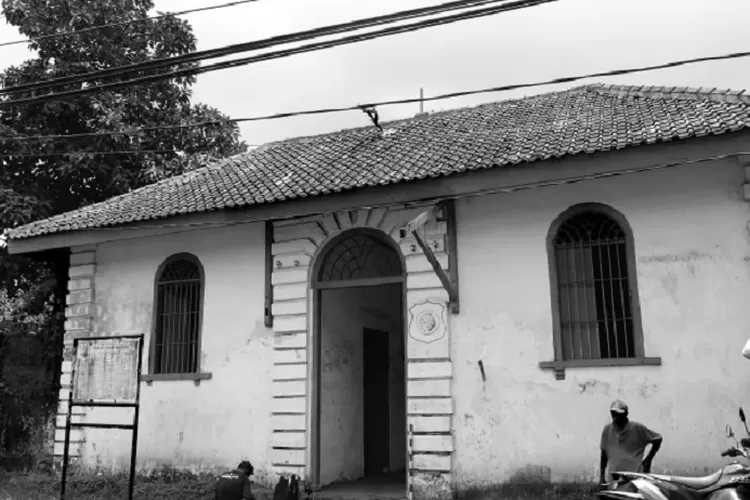 Dibiarkan Tak Terurus, Eks Kantor Distamben Pandeglang