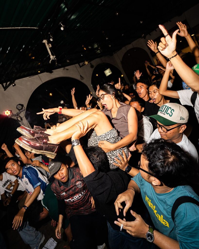 The Jeblogs: Band Rock Asal Klaten