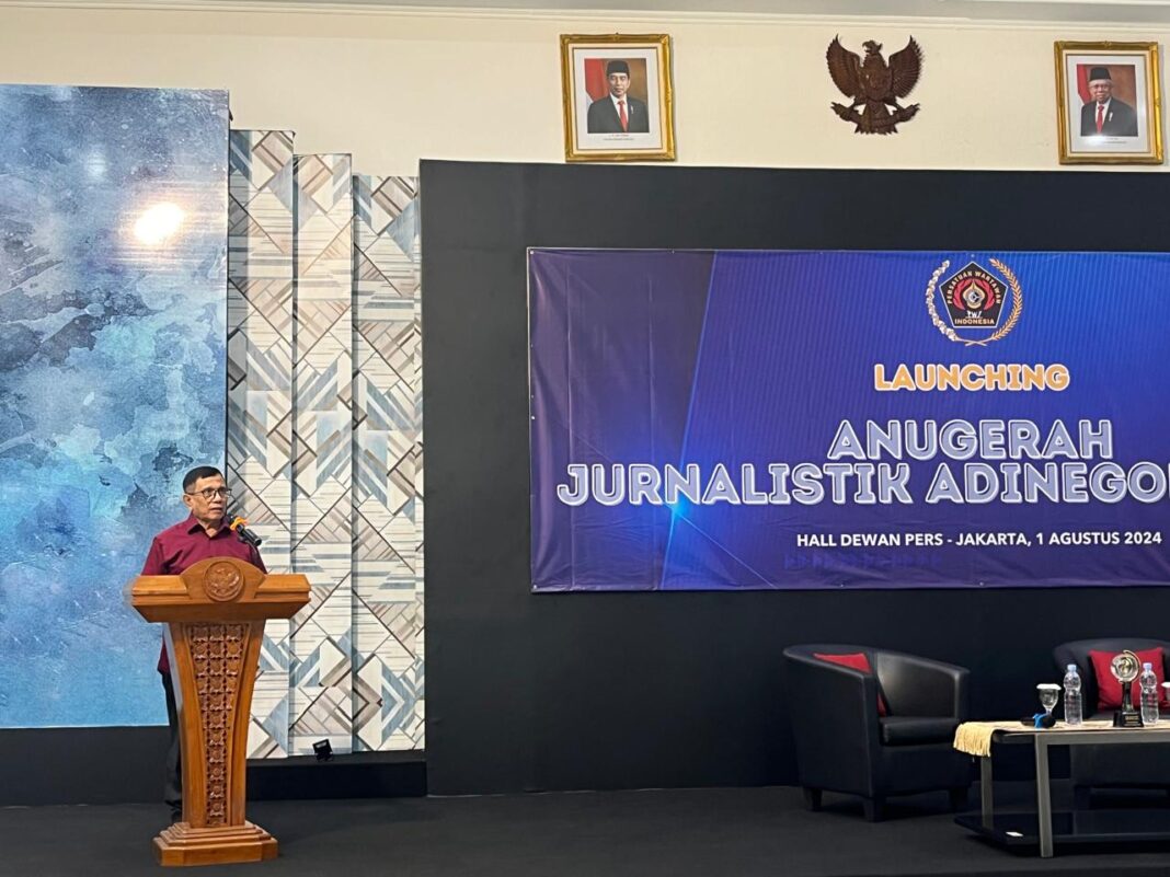 Mengapa Memilih Hendry Ch Bangun?