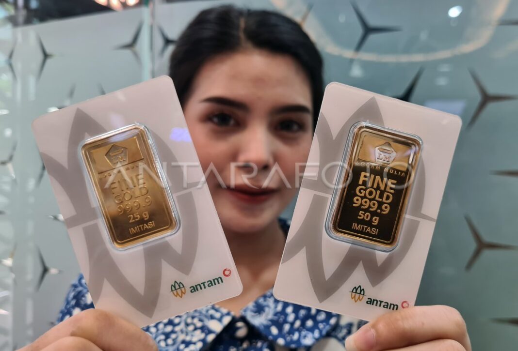 Harga Emas Antam Tinggi