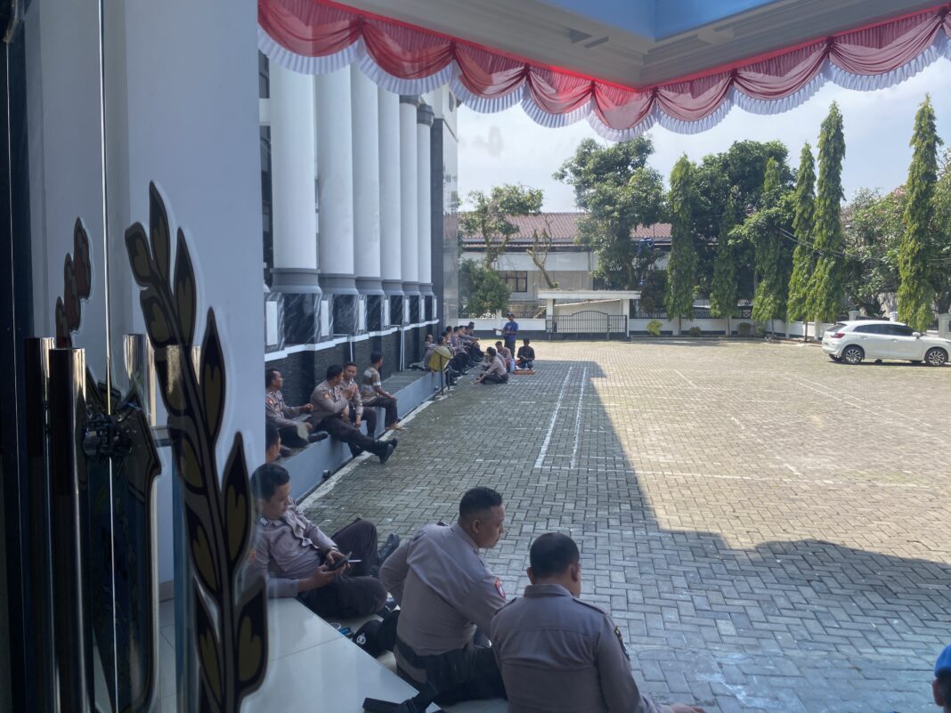 Lindungi Badak Jawa, Pemkab Pandeglang Aktif Edukasi Masyarakat