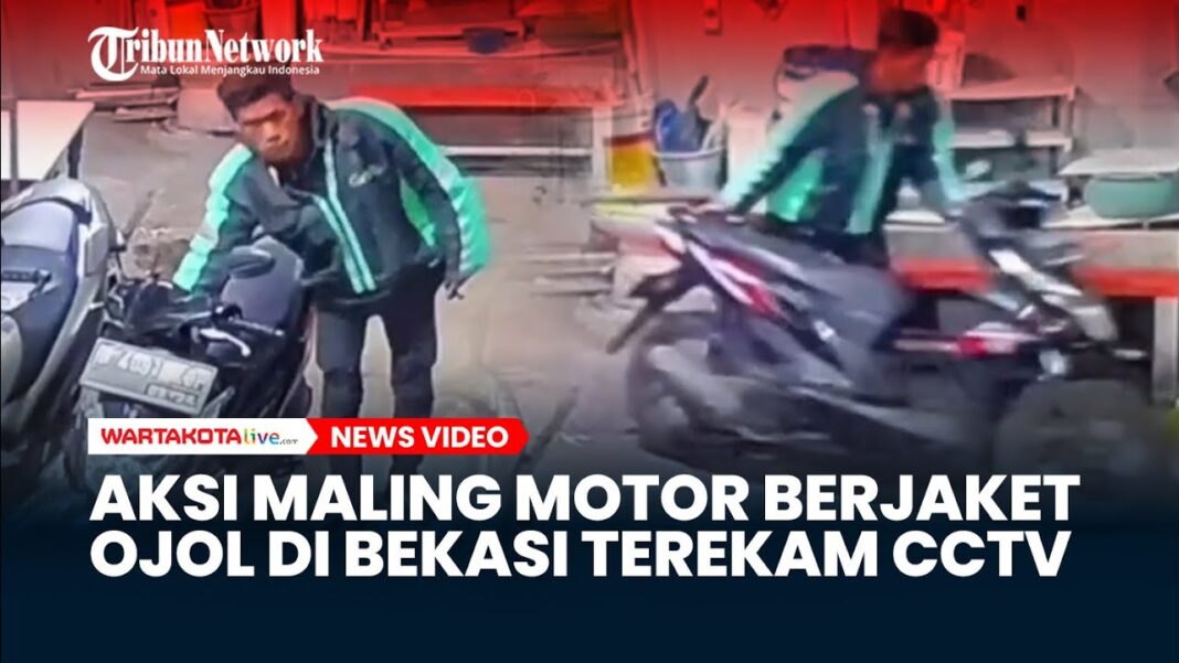 Maling Motor Berjaket Grab Terekam CCTV