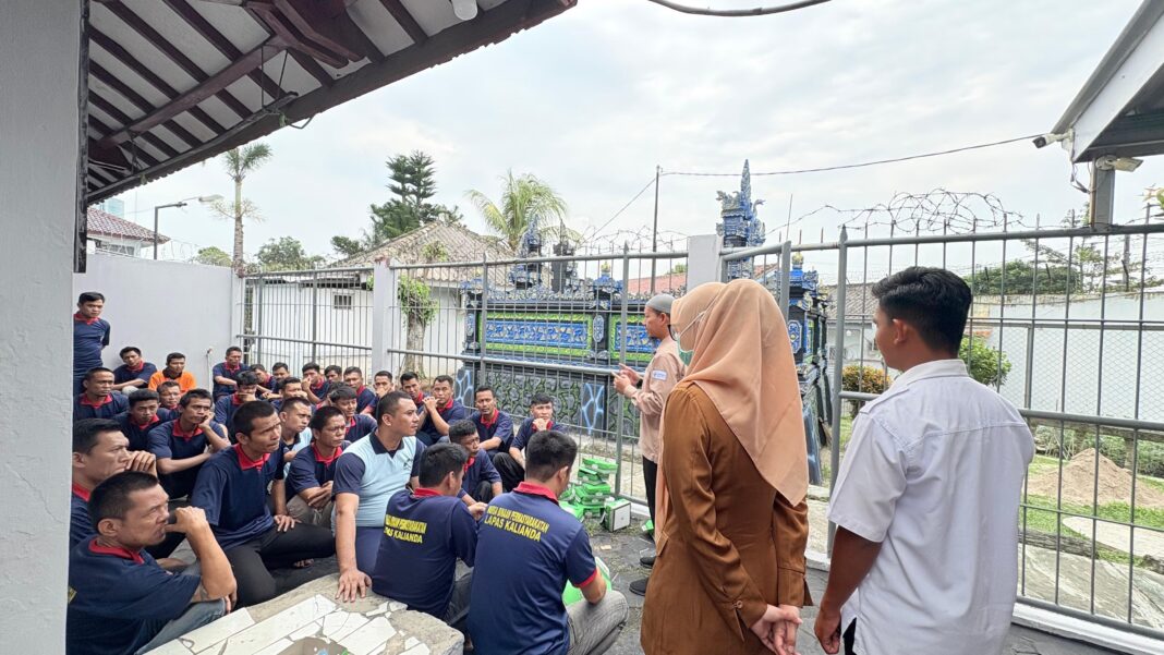 Kemenimipas dan Lapas Kelas IIA Serang Gelar Bakti Sosial