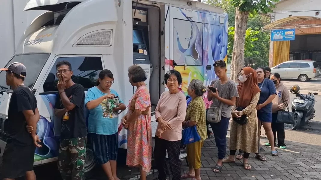 Warga Lebak Belum Mampu Cairkan Bansos