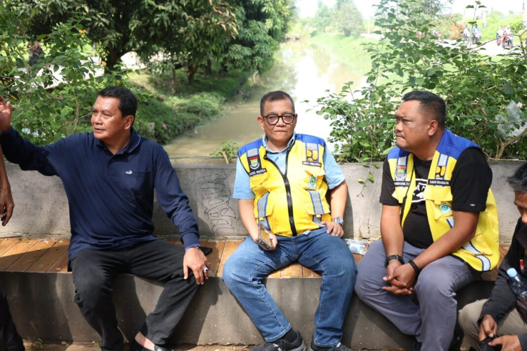 Kapolresta Serang Kota Dampingi Kapolda Banten Kunjungi Penduduk Terdampak Banjir