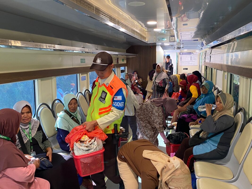 Kereta Petani dan Pedagang Statis Beroperasi Saat Nataru
