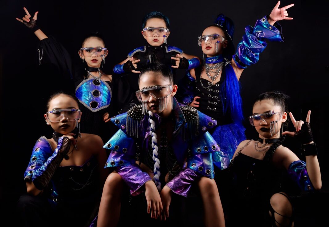 Ritual Unik SMAN 3 Tangsel Sebelum Tampil di Azarine DBL Dance Competition 2025