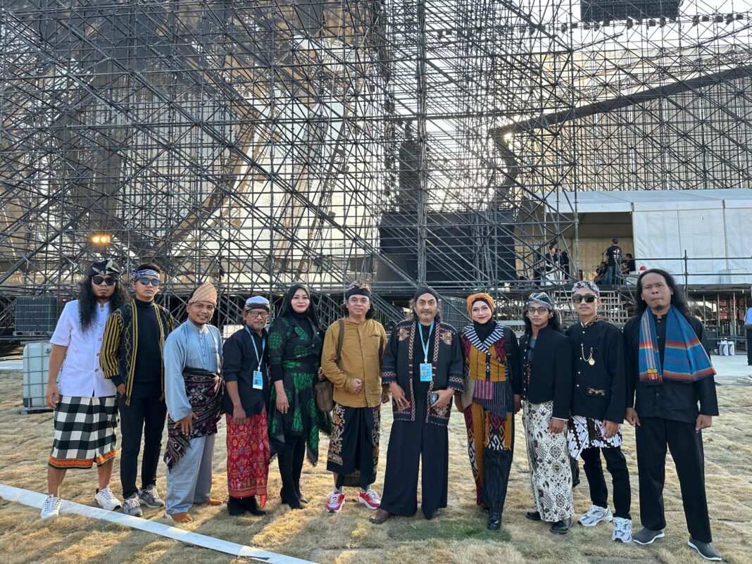 SMA Saint John Gading Serpong Tampil Perkasa