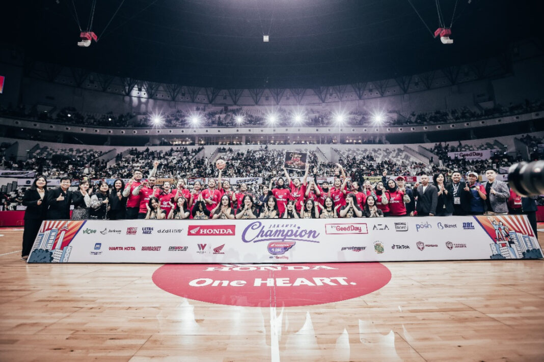 SMA UPH College Kembali Pertahankan Takhta Juara Honda DBL With Kopi Good Day Banten