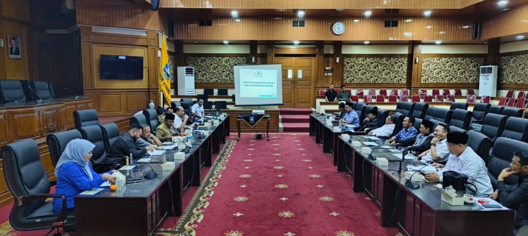 Dugaan Pembuangan Limbah ke Sungai, DPRD Kabupaten Serang Sidak Perusahaan