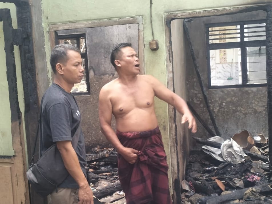 Korsleting Listrik, Satu Rumah di Cikeusal Hangus Terbakar
