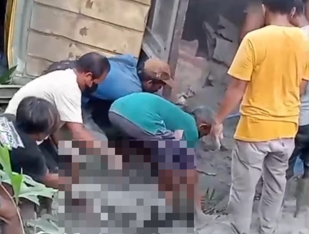 Truk Box Bermuatan 2 Ton Terguling di Pandeglang