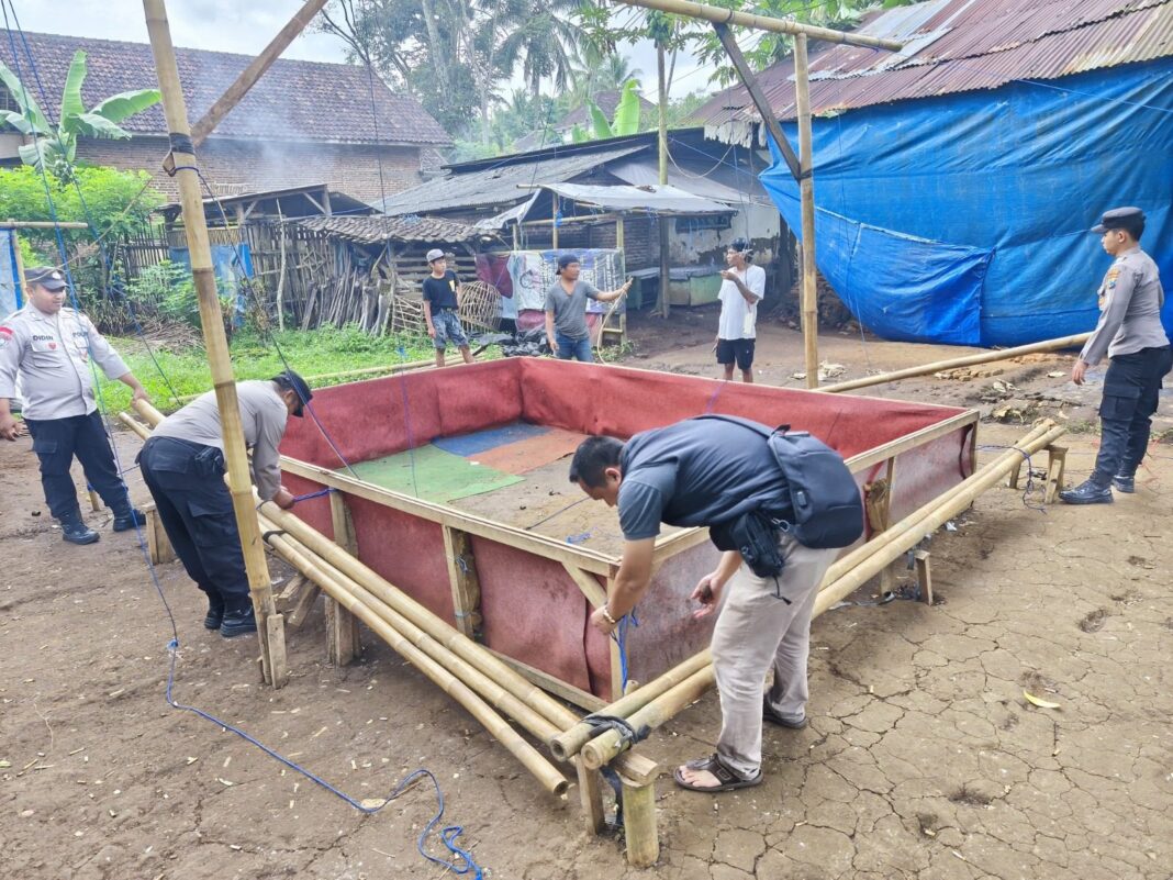 Arena Judi Sabung Ayam Dimusnahkan Polisi