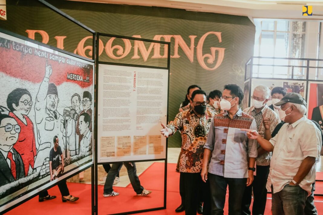Kunjungi Pameran Karya Teknik –