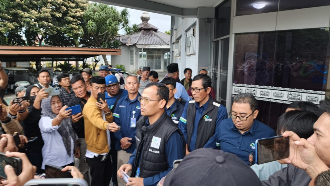 Tiga Sopir dan Operator Excavator Tertangkap Judi Kartu Ketika Ramadan